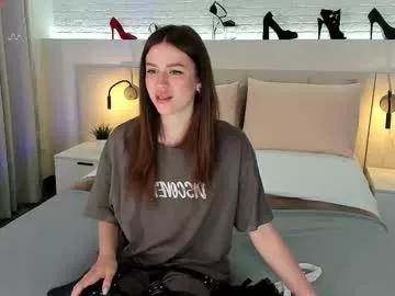 _emiliaa_ from Chaturbate is Freechat