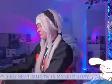 Mad beauty - checkout our excited streamers as they tease to their beloved melodies and slowly squirt for enjoyment to appease your wildest wishes.