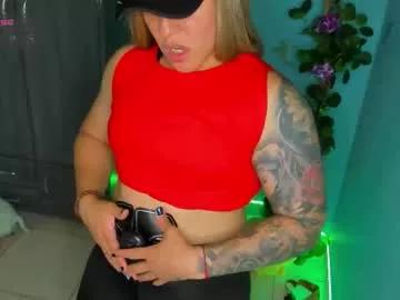 Mad beauty - checkout our excited streamers as they tease to their beloved melodies and slowly squirt for enjoyment to appease your wildest wishes.