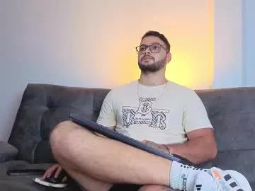 andrew_brownn from Chaturbate is Freechat