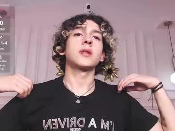 apolostarr from Chaturbate is Freechat