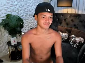 asianhugescott from Chaturbate is Freechat
