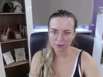 blackrosezoey from Chaturbate is Freechat