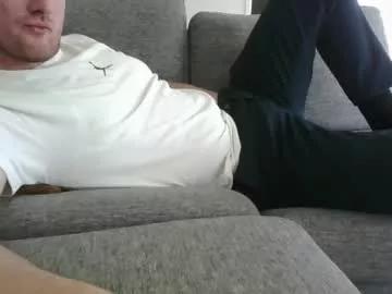 bottomtsinner from Chaturbate