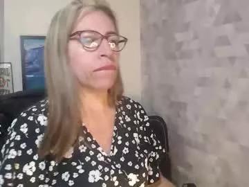 chayla_ruiz from Chaturbate is Freechat