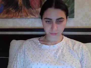 Cute_strawberry_ webcams show profile image 