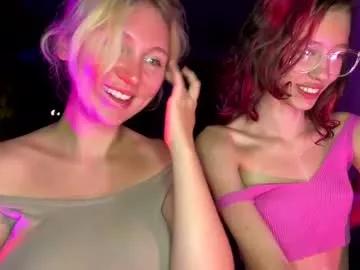 Photos of darlingdarinka from Chaturbate is Group