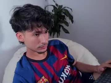 dimitri_targaryen from Chaturbate