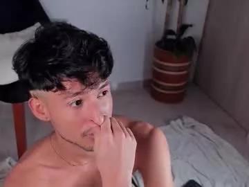 dimitri_targaryen from Chaturbate