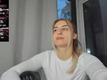 ella_vee from Chaturbate is Freechat