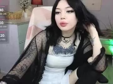 emma_kirks from Chaturbate is Freechat