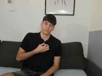 hotflirtyfella from Chaturbate is Freechat