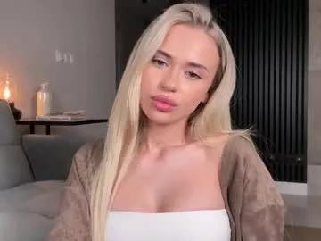 Photos of julia_rle from Chaturbate is Group