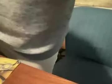 kicker_of_elves from Chaturbate