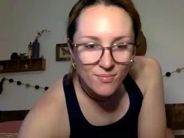 kikiraebabyy from Chaturbate is Freechat