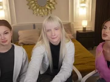 Mad beauty - checkout our excited streamers as they tease to their beloved melodies and slowly squirt for enjoyment to appease your wildest wishes.