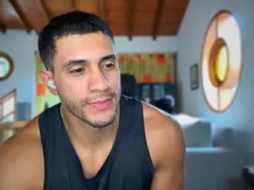 larry_jones from Chaturbate is Freechat