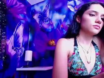 little_candy19 from Chaturbate