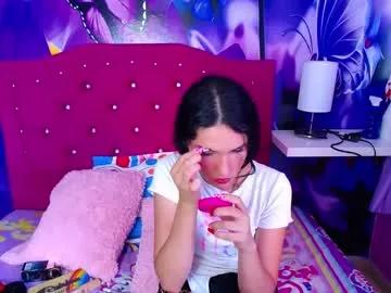 little_candy19 from Chaturbate