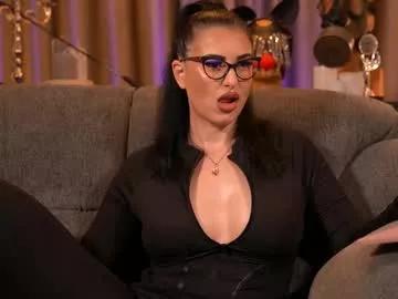 mistresskellykent from Chaturbate is Freechat