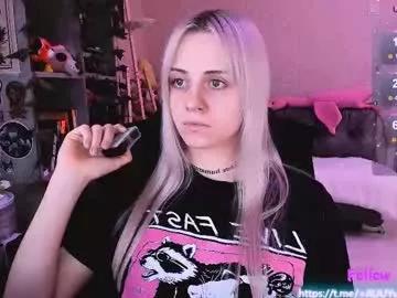 Mad beauty - checkout our excited streamers as they tease to their beloved melodies and slowly squirt for enjoyment to appease your wildest wishes.