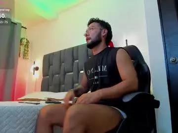 noah_corvelle from Chaturbate is Freechat