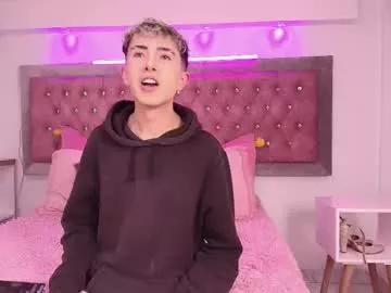 noah_xitruxx from Chaturbate is Freechat