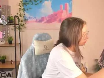 noora_moore from Chaturbate is Freechat