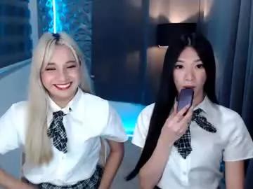 Mad beauty - checkout our excited streamers as they tease to their beloved melodies and slowly squirt for enjoyment to appease your wildest wishes.