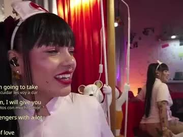 Mad beauty - checkout our excited streamers as they tease to their beloved melodies and slowly squirt for enjoyment to appease your wildest wishes.
