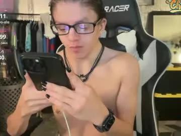 robertcicijr21 from Chaturbate is Freechat