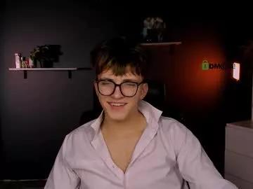travis_wolf_ from Chaturbate is Freechat