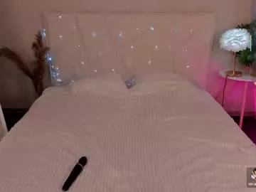 velvetwhisperss from Chaturbate is Freechat