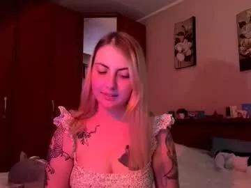 venus_in_glow from Chaturbate is Freechat