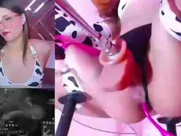 Mad beauty - checkout our excited streamers as they tease to their beloved melodies and slowly squirt for enjoyment to appease your wildest wishes.