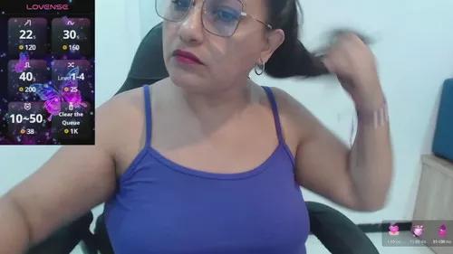 alexamilfhot from Cherry is Freechat