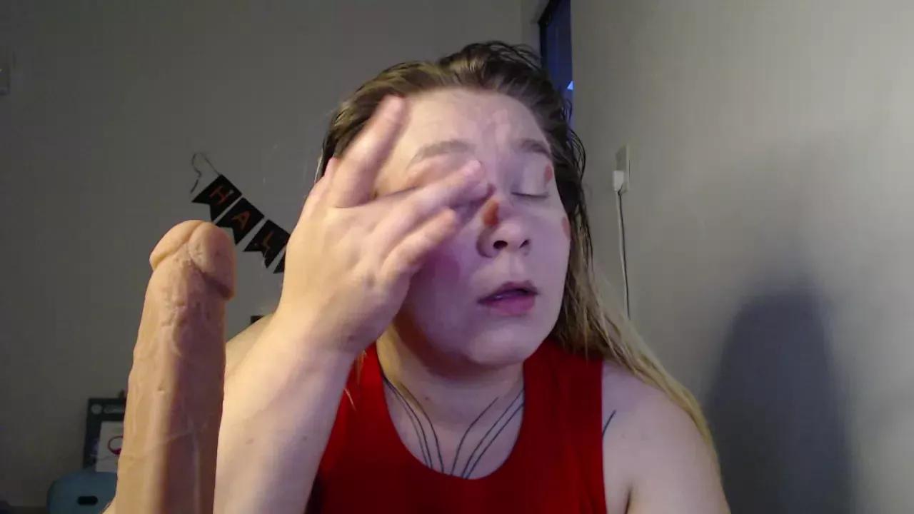 alisau from Cherry is Freechat