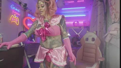 Mad beauty - checkout our excited streamers as they tease to their beloved melodies and slowly squirt for enjoyment to appease your wildest wishes.