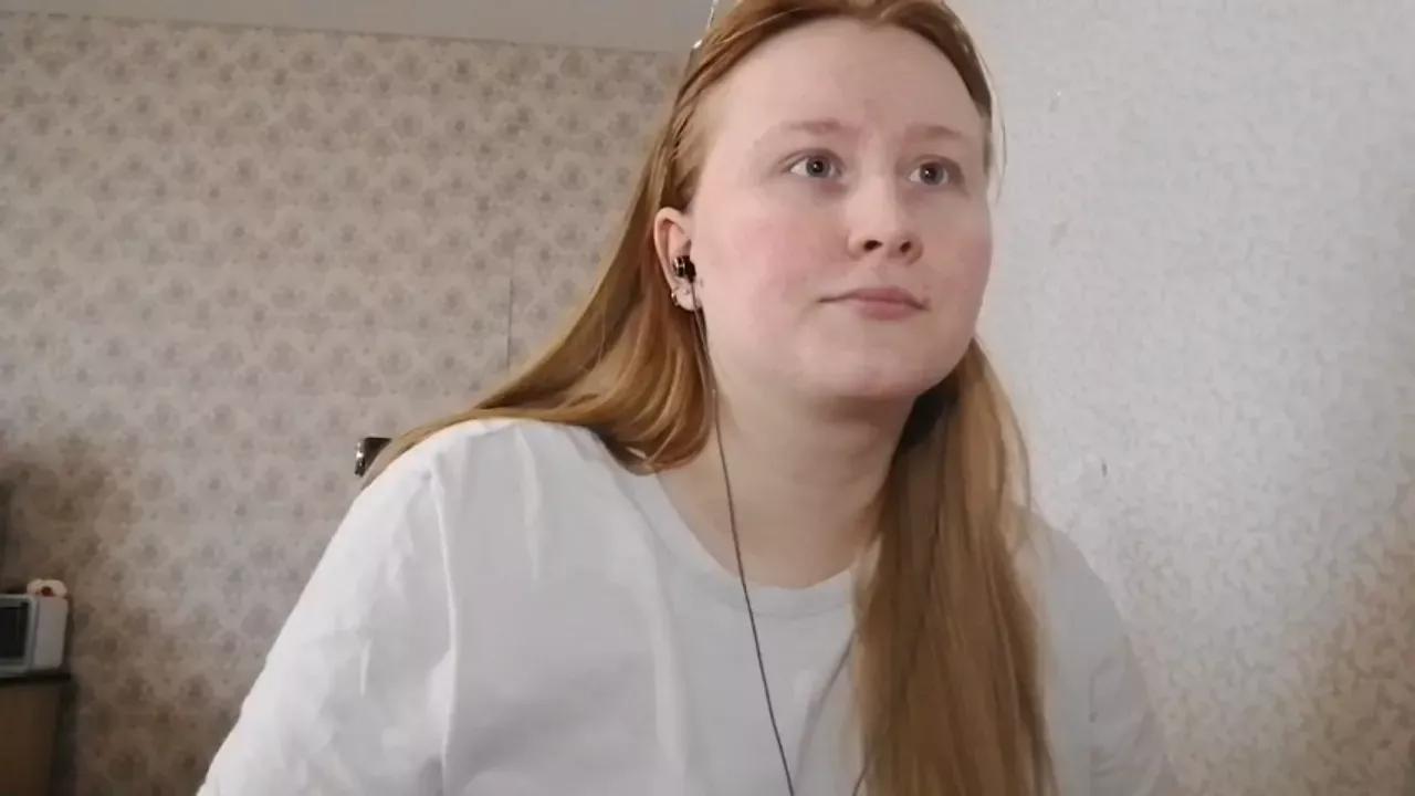 anikalipps from Cherry is Freechat