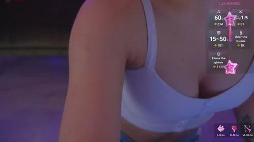 Mad beauty - checkout our excited streamers as they tease to their beloved melodies and slowly squirt for enjoyment to appease your wildest wishes.