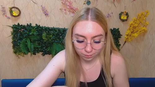 Photos of beatricefly from Cherry is Freechat