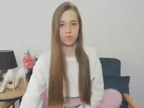 bellapretty from Cherry is Freechat