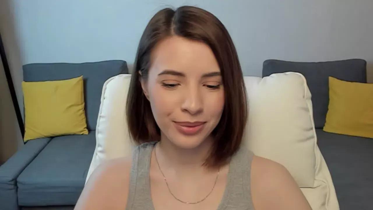 bellasavage from Cherry is Freechat