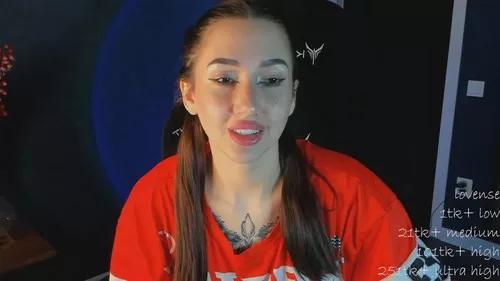 Photos of callmeanny from Cherry is Freechat