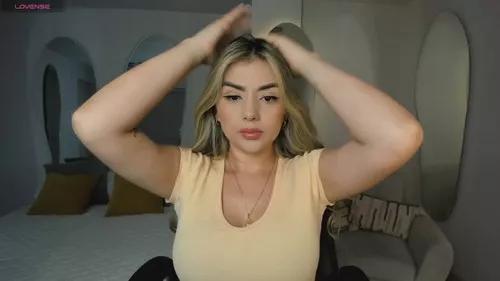 chloepreston from Cherry is Freechat