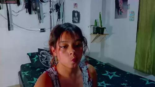 clydexxxbunny from Cherry is Freechat
