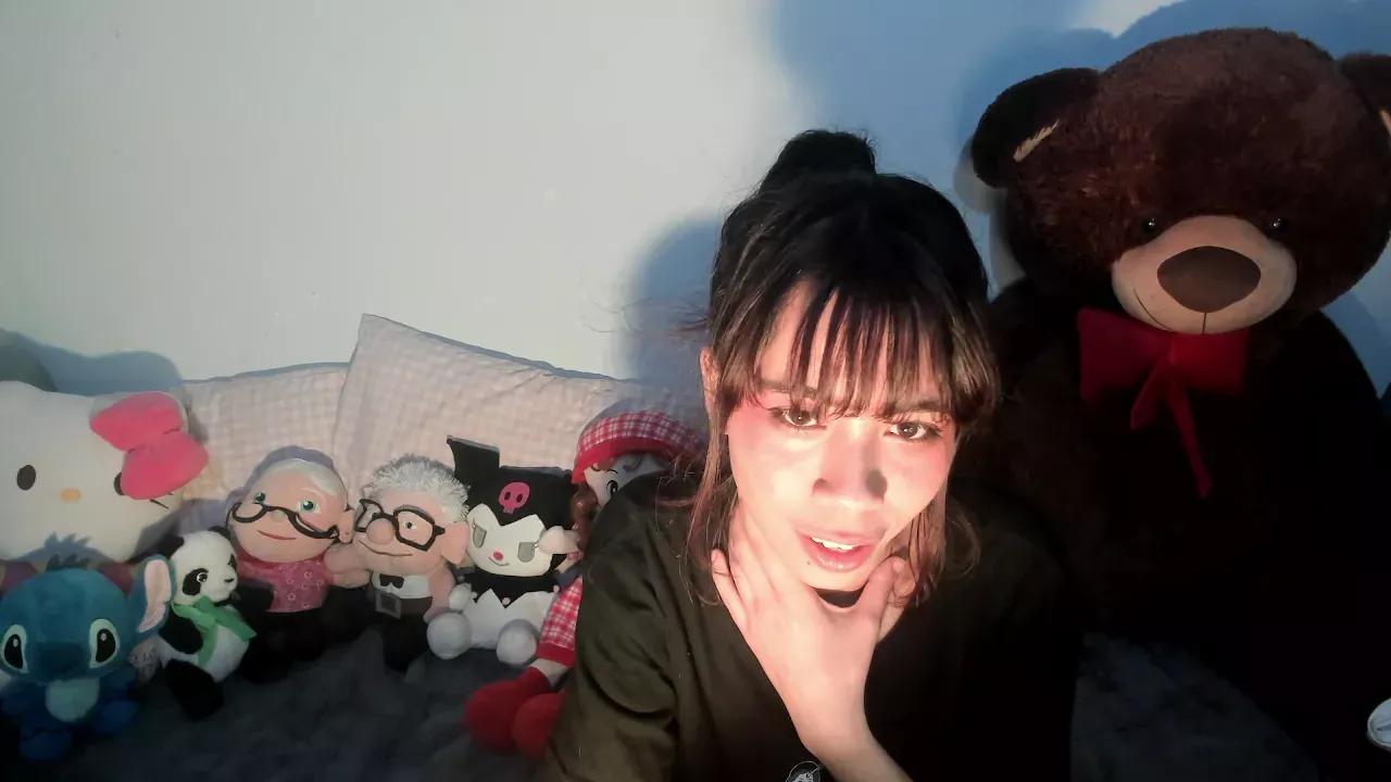 Mad beauty - checkout our excited streamers as they tease to their beloved melodies and slowly squirt for enjoyment to appease your wildest wishes.