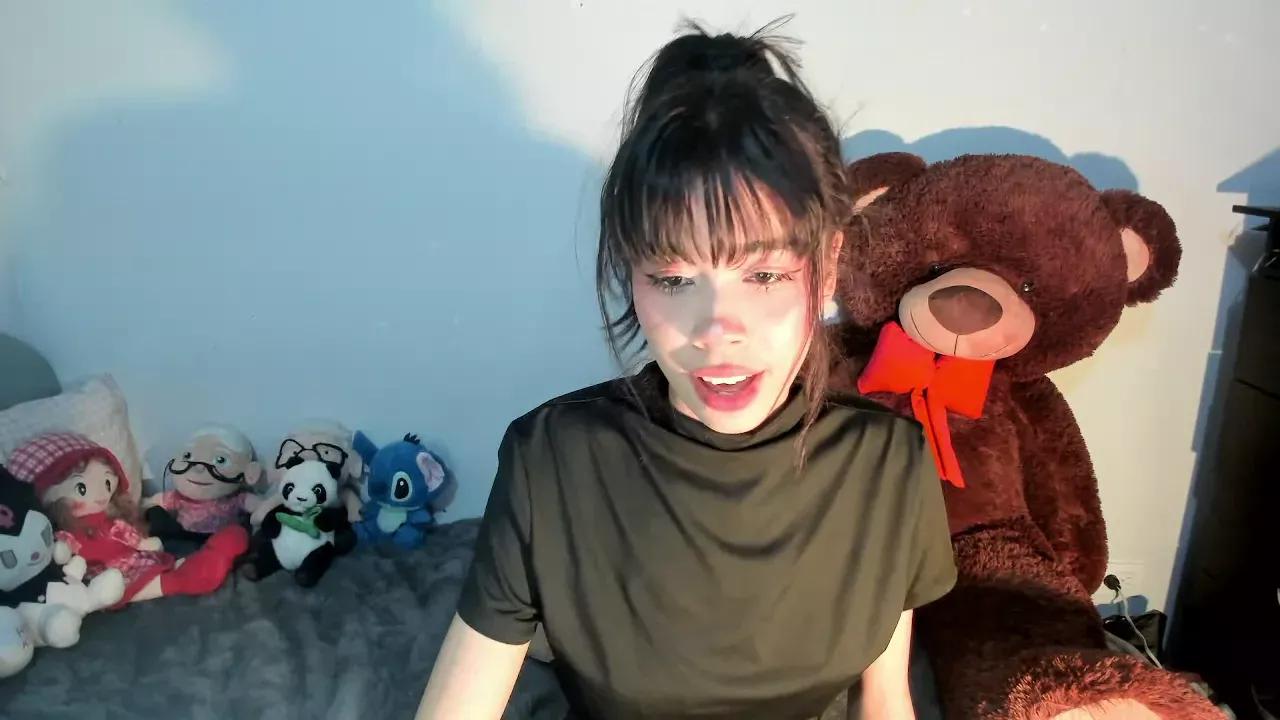 Photos of dolliette from Cherry is Freechat