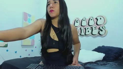 emmarosse from Cherry is Freechat