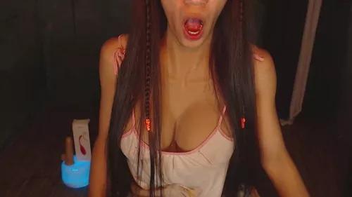 Mad beauty - checkout our excited streamers as they tease to their beloved melodies and slowly squirt for enjoyment to appease your wildest wishes.